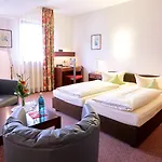 Hotel Merian Rothenburg 3*