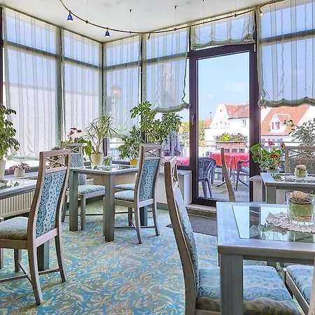 Hotel Merian Rothenburg 3*